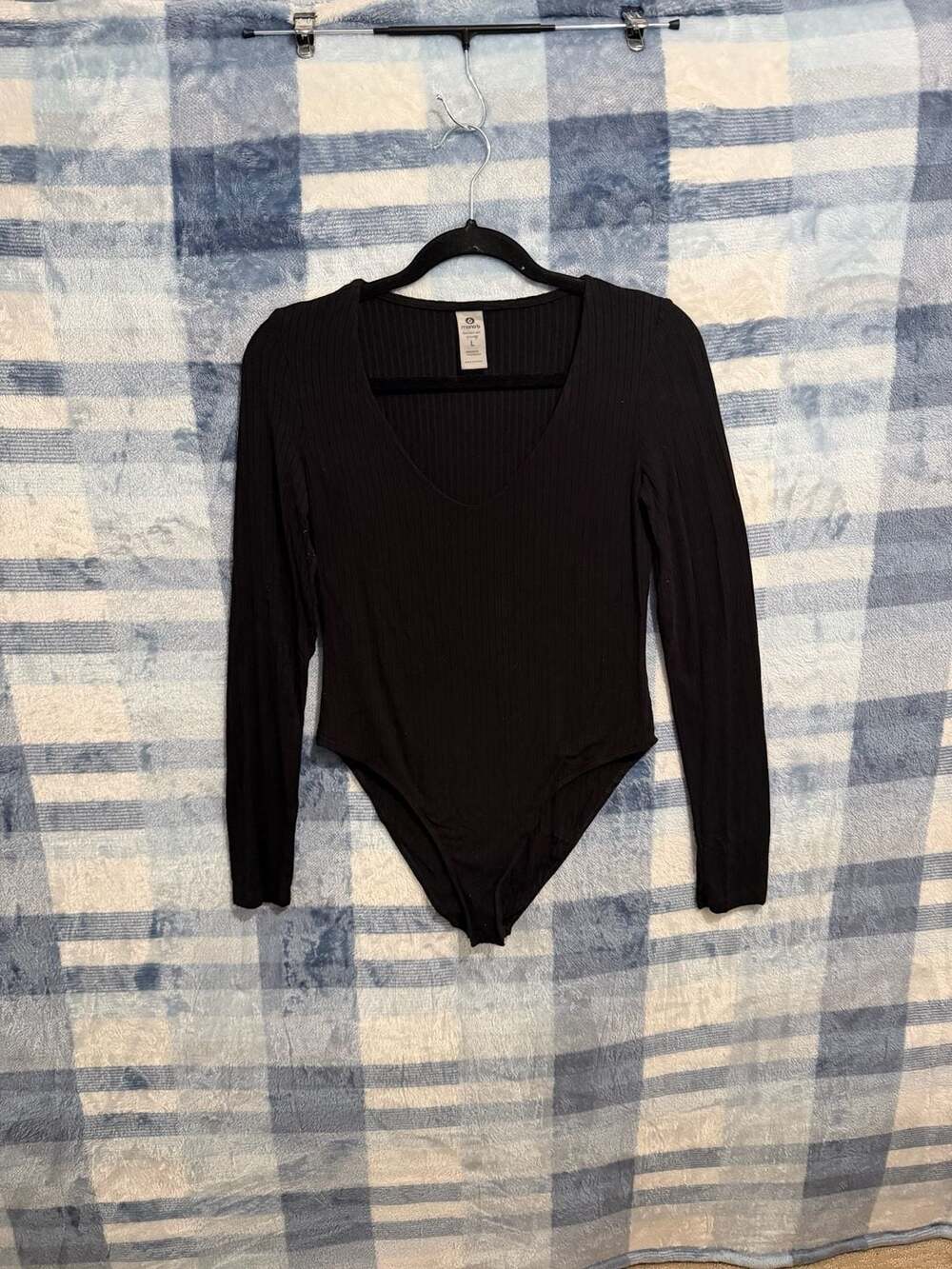 Mono B Long Sleeve V-Neck Ribbed Bodysuit Black